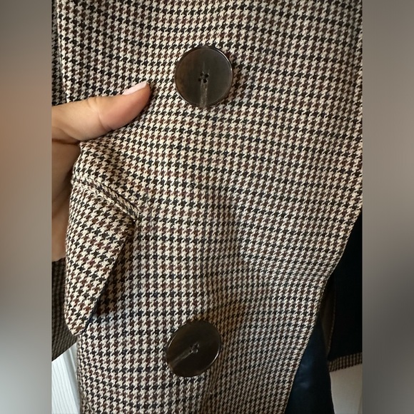 Massimo Dutti Houndstooth Blazer in Brown and Black - Picture 3 of 8